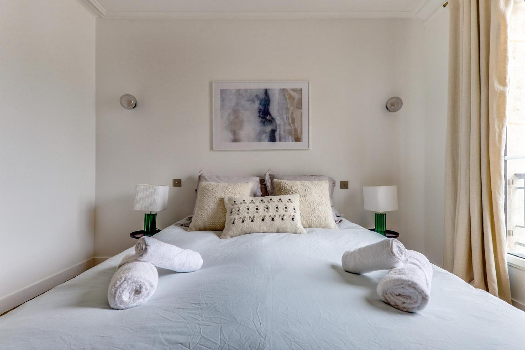 Sublime Quartier Culturel Apartment *